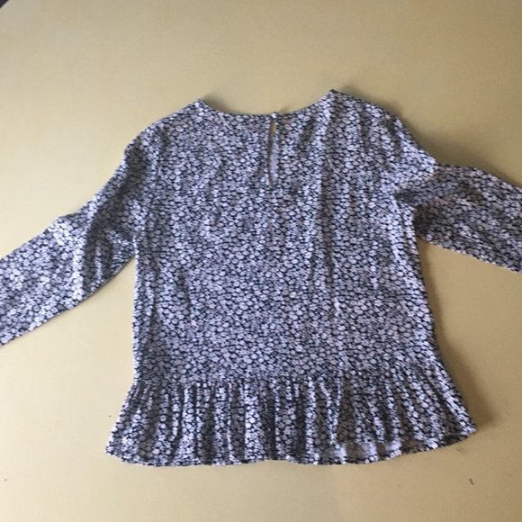 SZ 2  H& M Pink & Black Floral Blouse - Picture 1 of 6